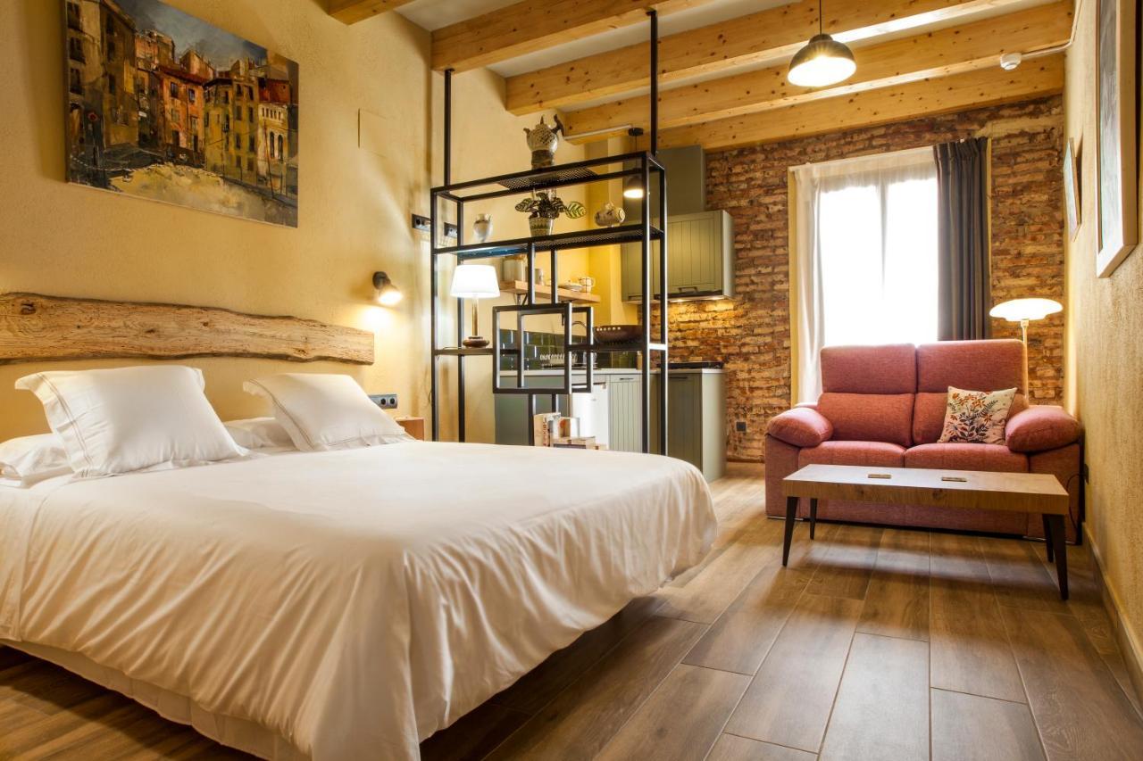 Priorat Aparthotel Falset Exteriör bild