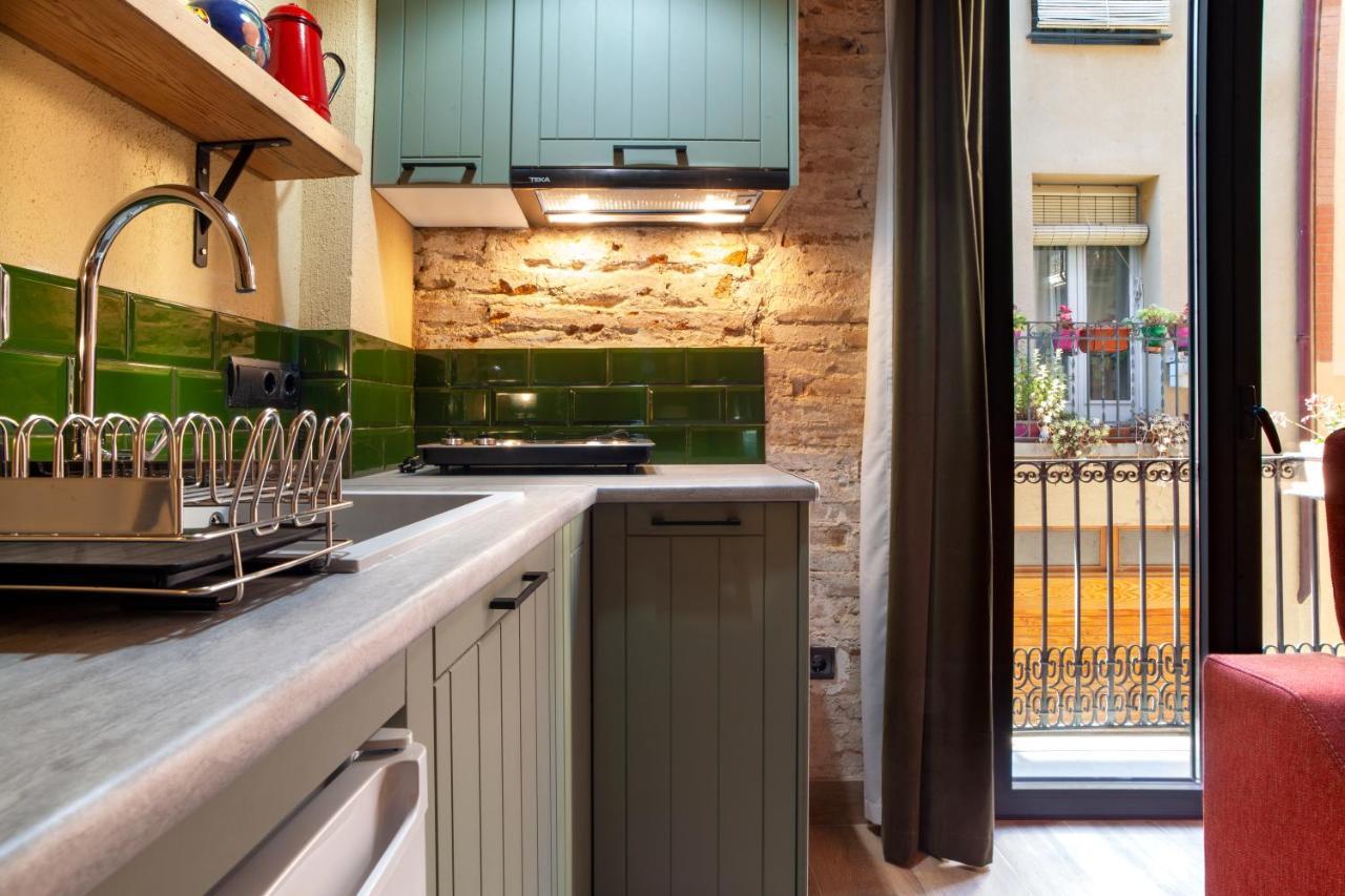 Priorat Aparthotel Falset Exteriör bild